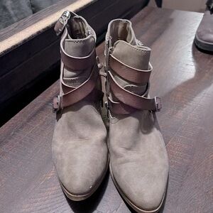 Beige brown booties